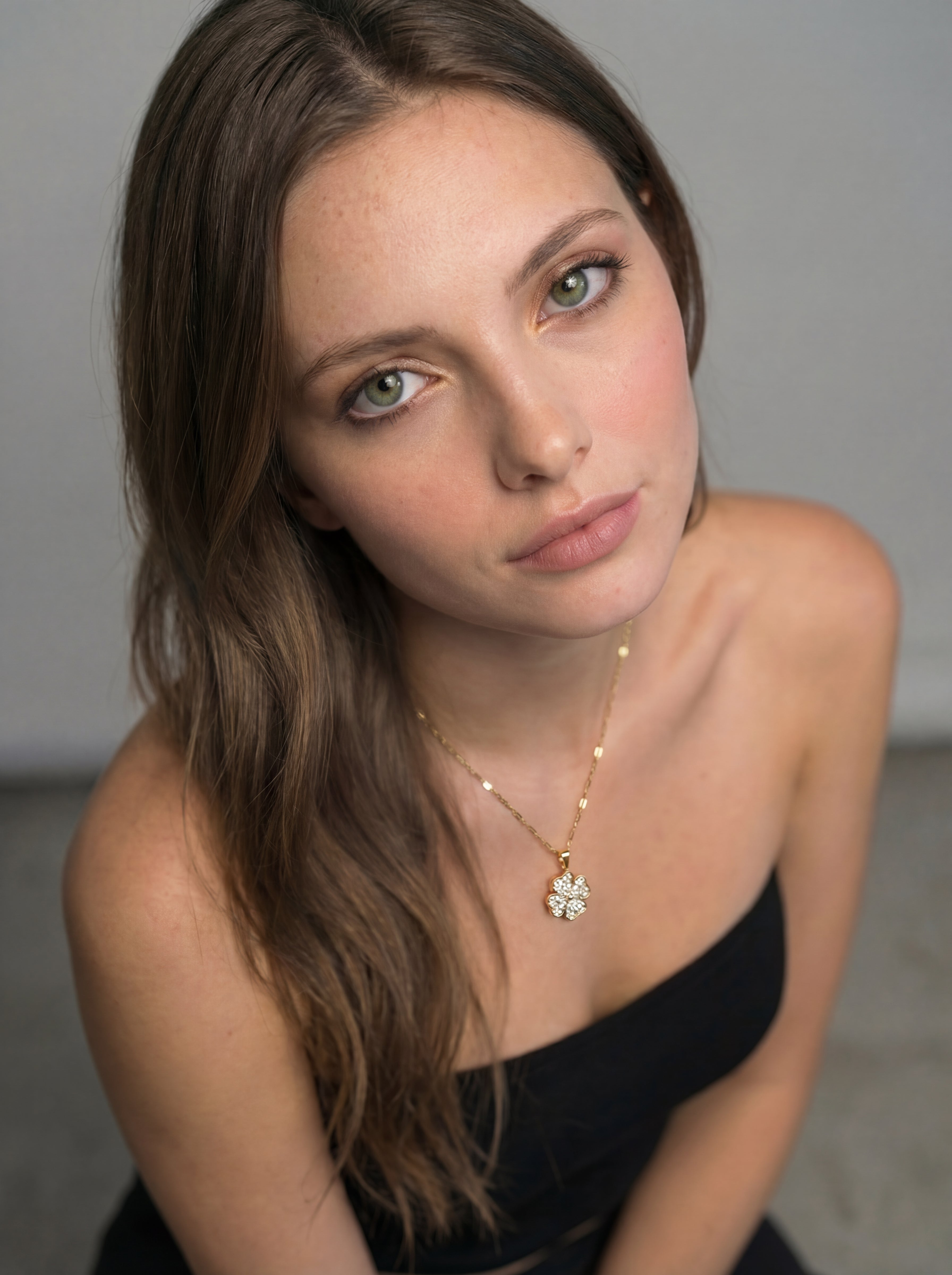 18K Gold Plated Four-Leaf Clover Necklace - Zircon Pendant