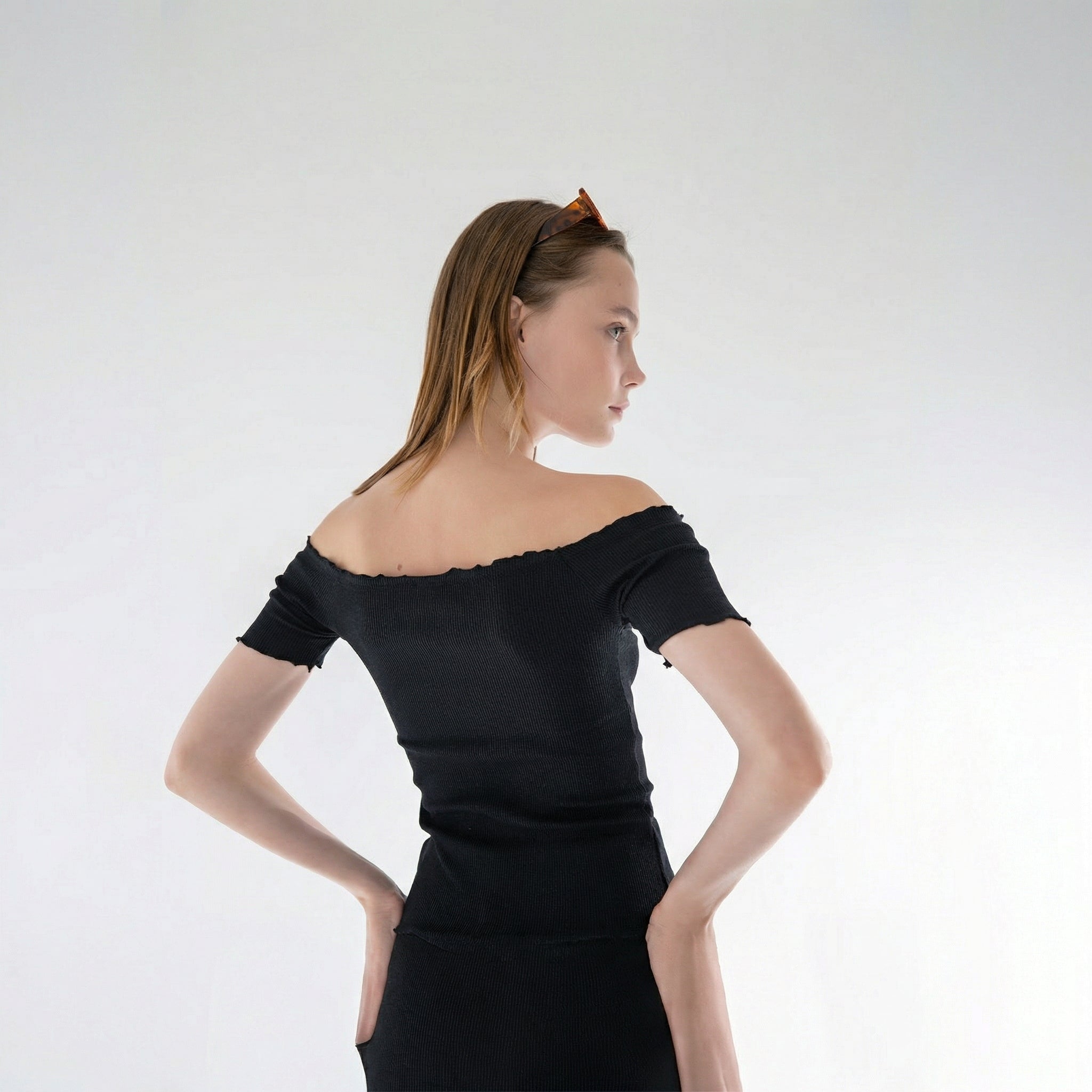 Sort Strikket Carmen-krage Off-Shoulder Crop Bluse