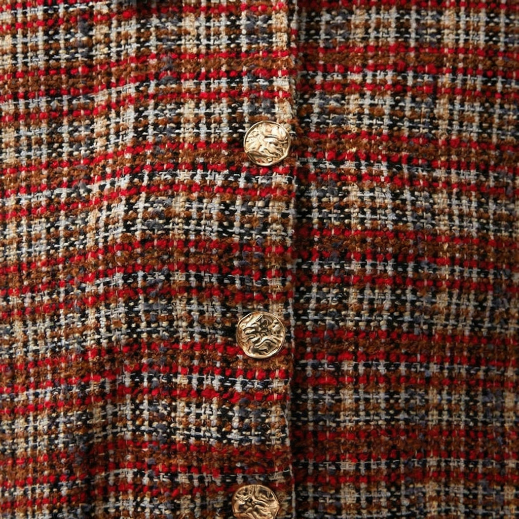 Retro červený elegantní kostkovaný zkrácený kabátek se zlatými knoflíky