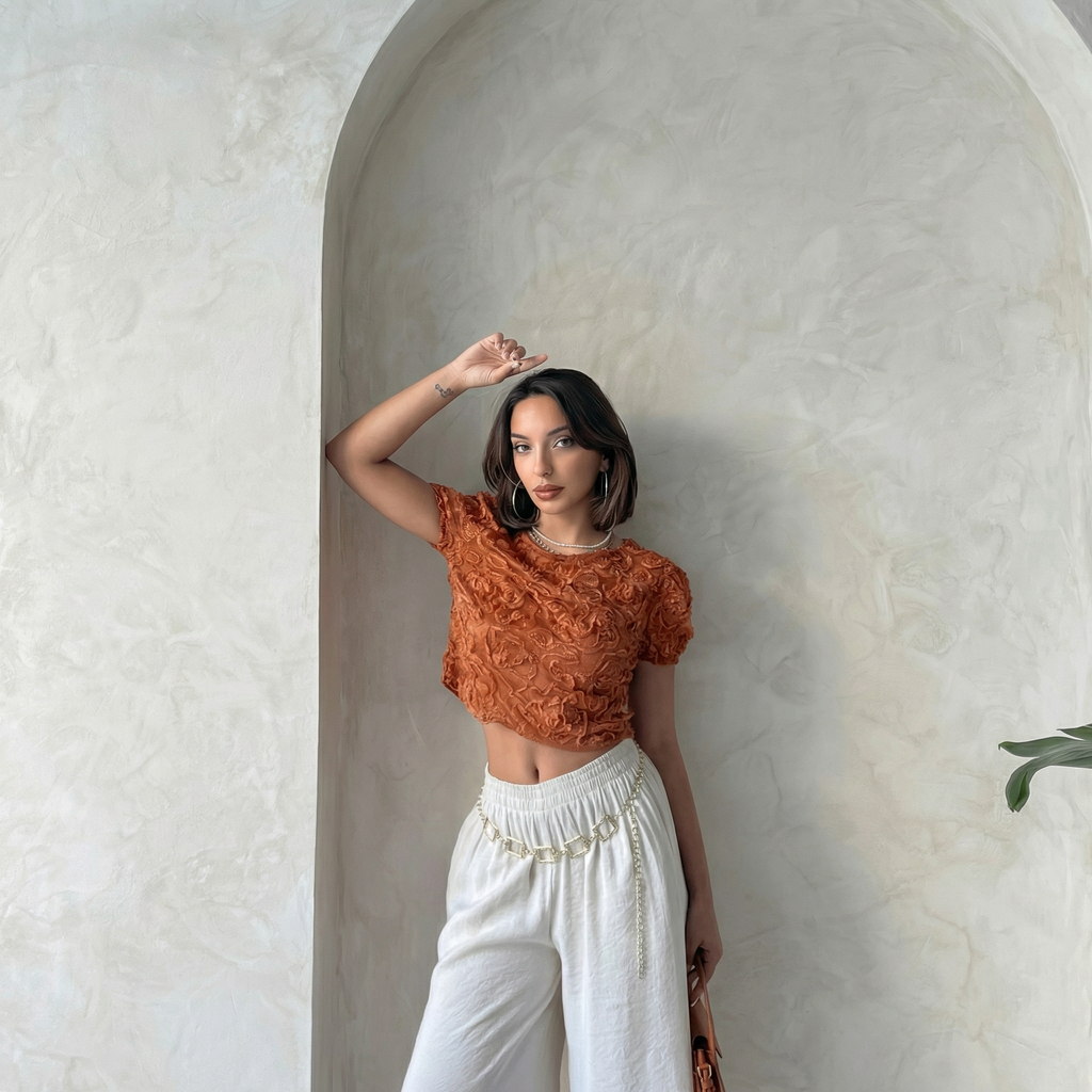 Blusa Cropped Texturizada Floral Laranja Tijolo com Mangas Bufantes